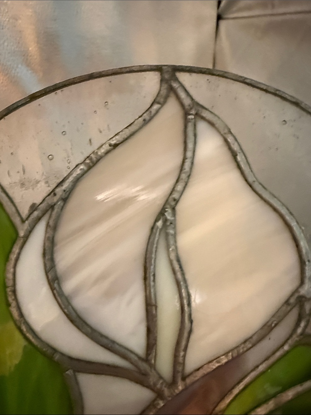 Hand made Cala Lily Stained glass - Picture 4 of 10